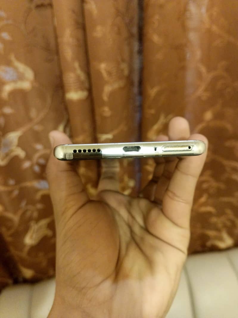 Techno Camon 40 pro 2