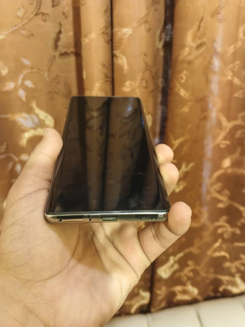 Techno Camon 40 pro 5