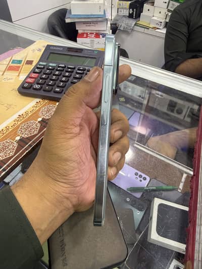 Xiaomi 14 12/512 official Pta approved with complete box for sale