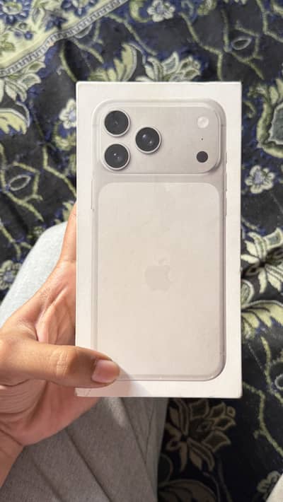 17 pro max box pack 256 gb zero cycle physical sim