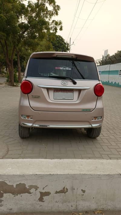 Toyota pixis joy F X SA III