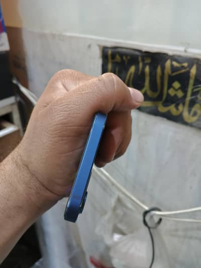 iphone 12 JV 10/9 condition waterpack 64Gb