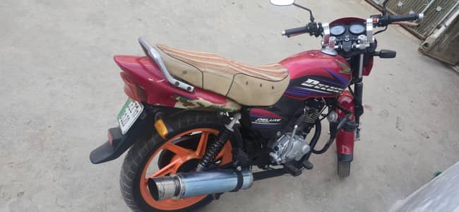 Honda Deluxe 125cc