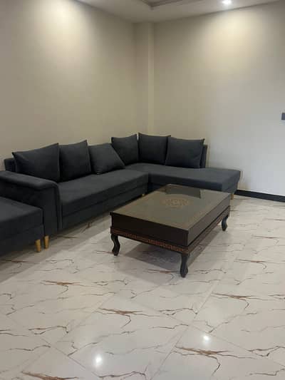 LUXURY 2 BED APARTMENT FOR SALE IN B-17