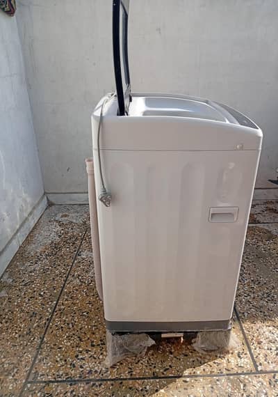 Main isko bhejta hun.