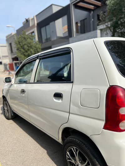 Suzuki alto 2011 model