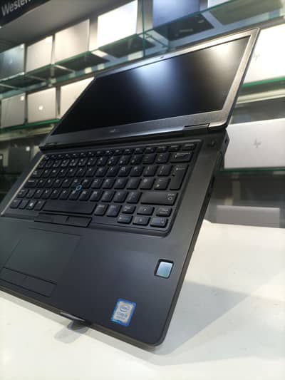 Dell Latitude 5490 Core i5 - 2GB Graphic Card