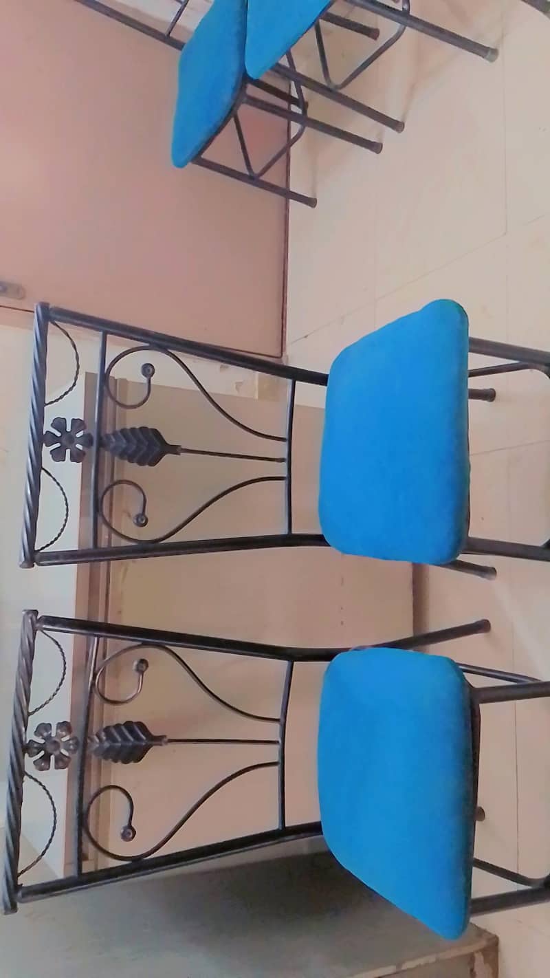 6 Seaters Dining Table 2