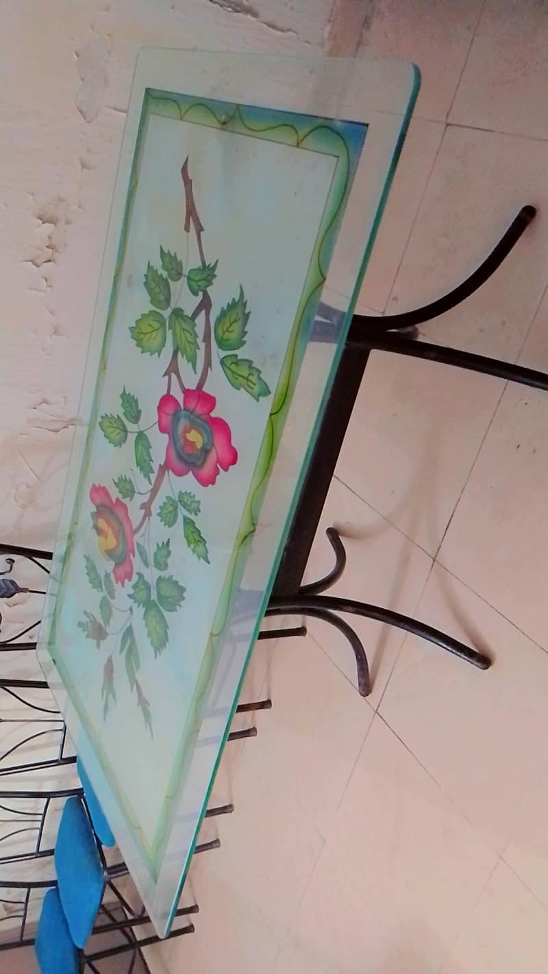 6 Seaters Dining Table 5