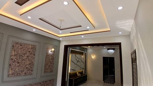 5 Marla Full House Brand New With 1st Entry