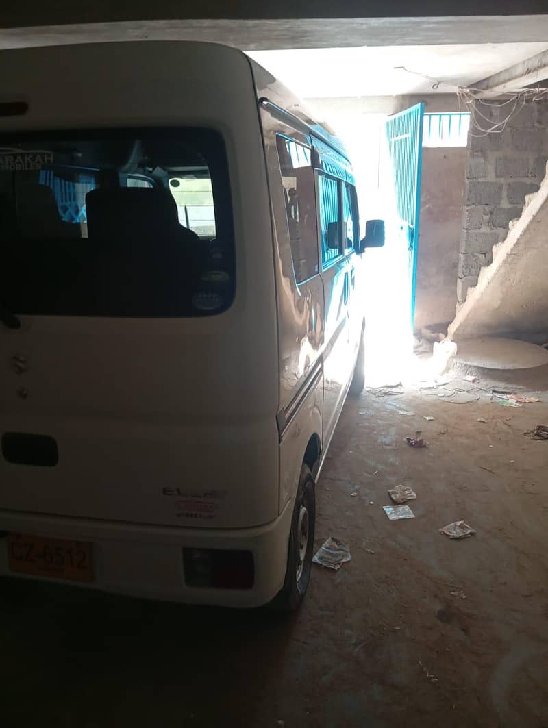 سوزوکی ایوری 1