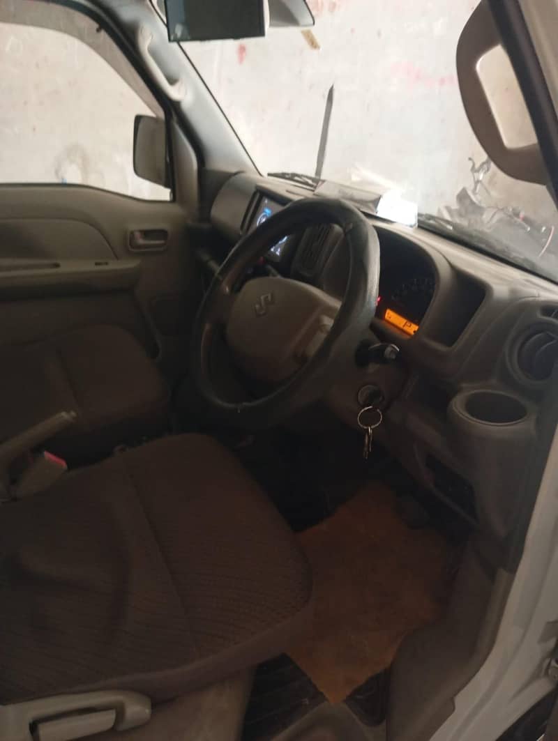 سوزوکی ایوری 7