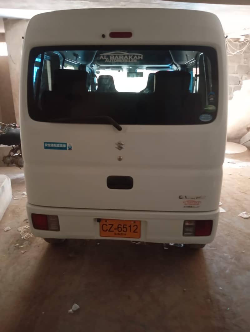 سوزوکی ایوری 8