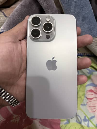 15 pro max natural 256GB non pta