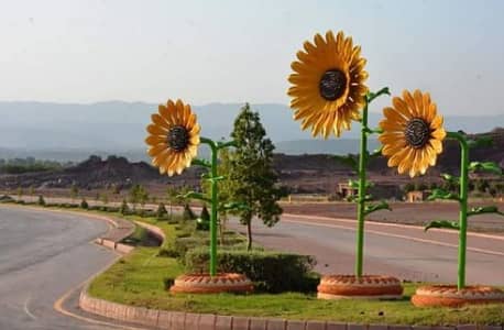 Bahria Enclave 5 Marla Commercial Back Plot Available For Sale Near To Market And Mousqe