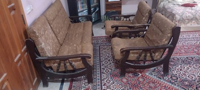 Sofa set 5 Seater oak wooden good condition 03453183716