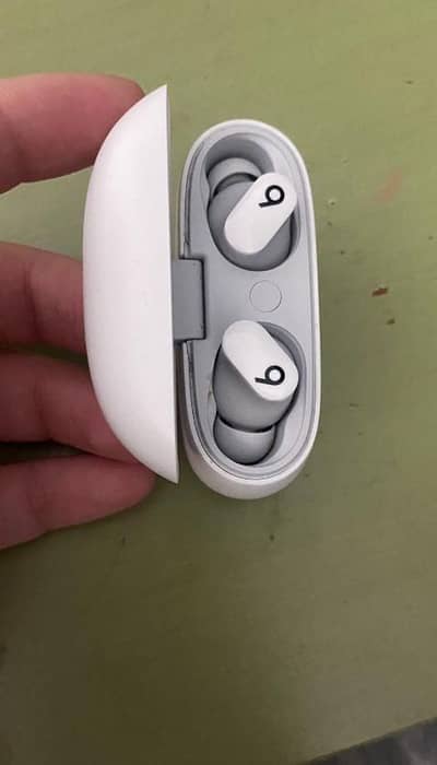 condition 10by10 studio beats buds