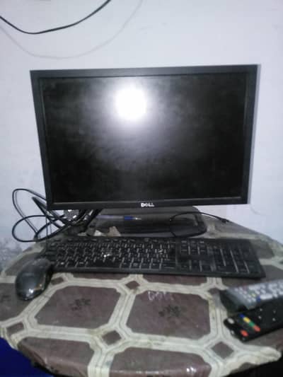 Dell heavy system 22' LCD 128gb ssd i5 3rd ram 8gb