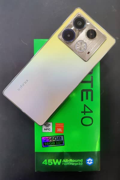 Infinix Note 40 8/256 GB For Sale.
