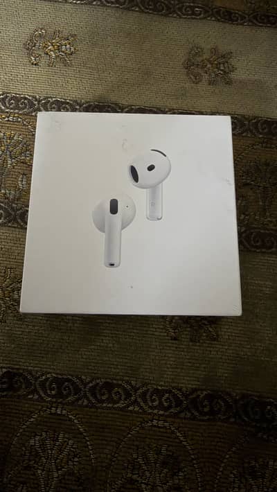 Airpods 4 anc and beats studio buds