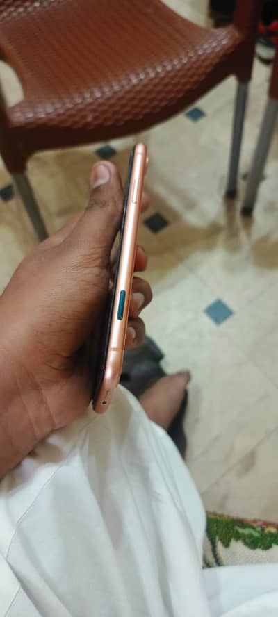 iPhone XR mobile number 03402171648