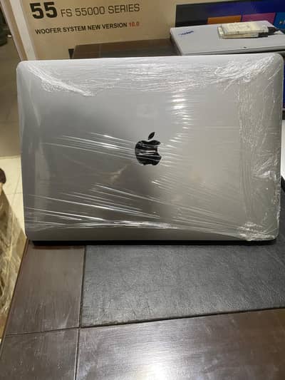 MacBook Pro 2020 Intel i5 8GB RAM 256GB SSD – Excellent Condition