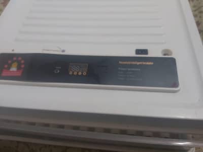 Fully Automatic Ac/DC Incubator with 100/ result