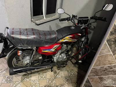 Honda 125 for sale new condition