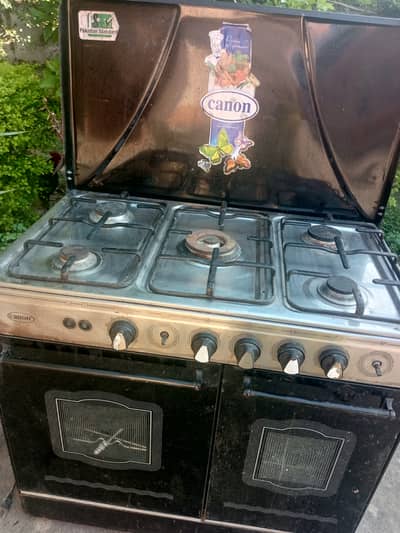 Cooking range for urgent sale