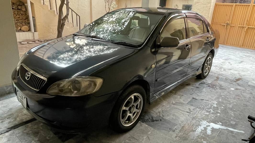 Corolla XE saloon Automatic 9