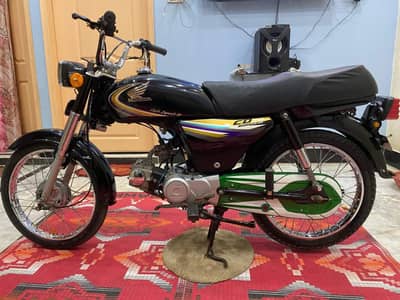 Honda cd 70cc  modal 2014