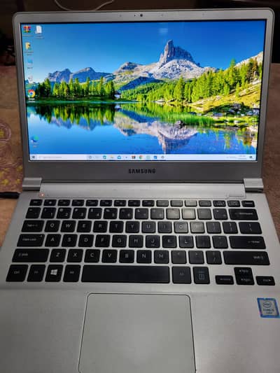 Samsung Laptop i5 6th Gen 8GB 256GB SSD