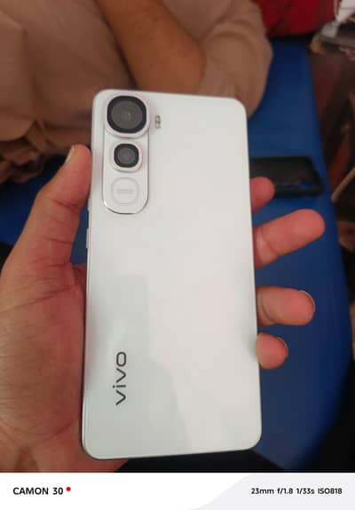 vivo y400 ram 8+8gb rom 256gb for sell
