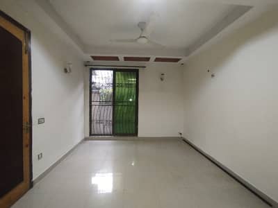 05 MARLA TILE FLOOR LOWER PORTION FOR RENT IN JOHAR TOWN LAHORE