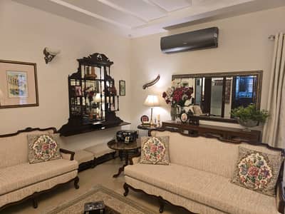 1 Kanal House For Sale DHA Phase 3, Near Mosque & Market DHA Lahore