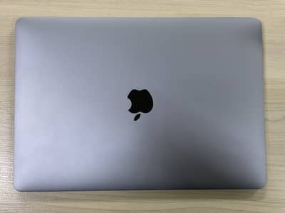 Macbook Pro 2020, m1 13 inch, 8/512, touchpad, 100% health, 119 cycle