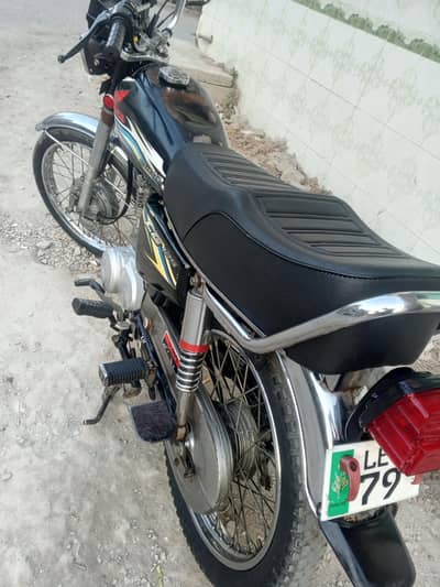 Honda 125 18-B