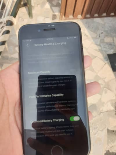 iPhone SE 3rd generation 128 gb with charger