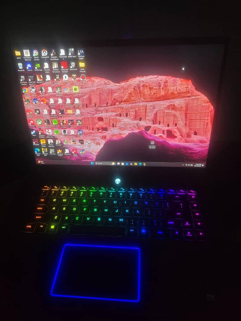 Dell Alienware m16 r2 2