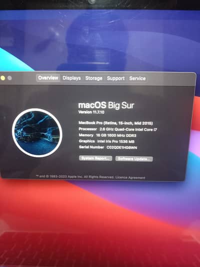 Apple MacBook Pro retina mid 2015 15inch core i7 mint condition