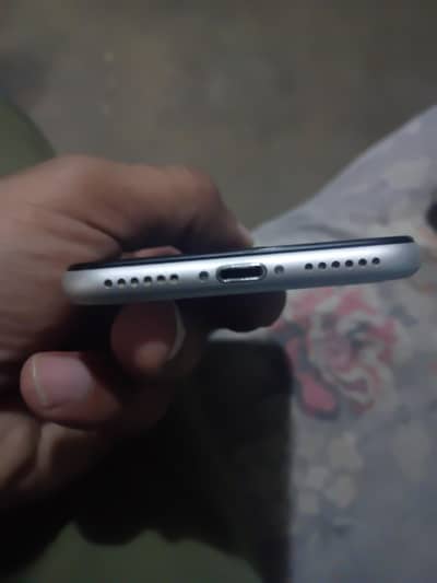 iphone SE 2020 pta approved