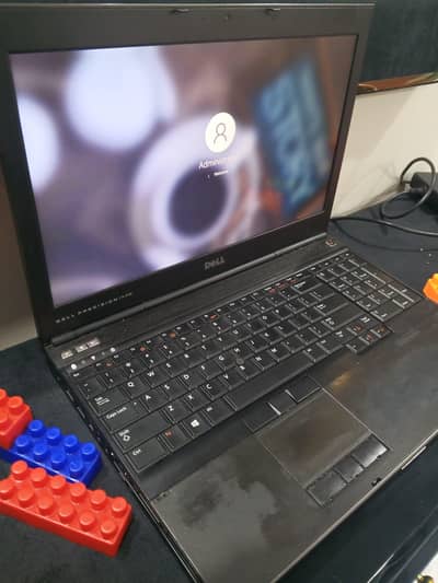 Dell i7 Laptop m4700