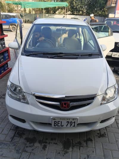 Honda City vario