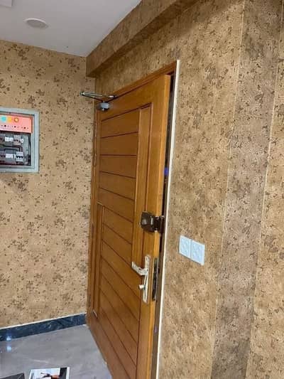 550 Square Feet Upper Floor Commercial Office For rent in Midway Commercial