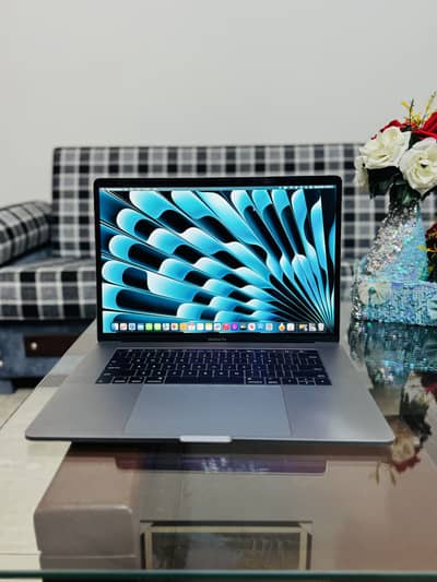 MacBook Pro 217