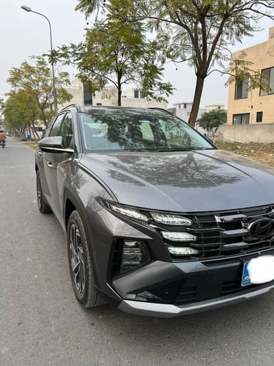 Hyundai Tucson Signature Hybrid