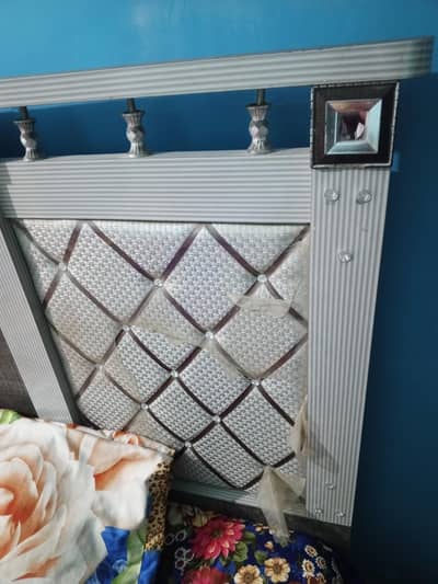 Bed for sale beautiful