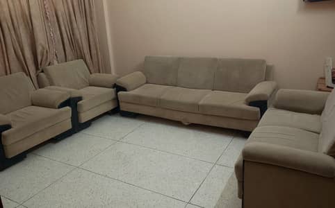 7 Seater Sofa Set for Sale – Good Condition