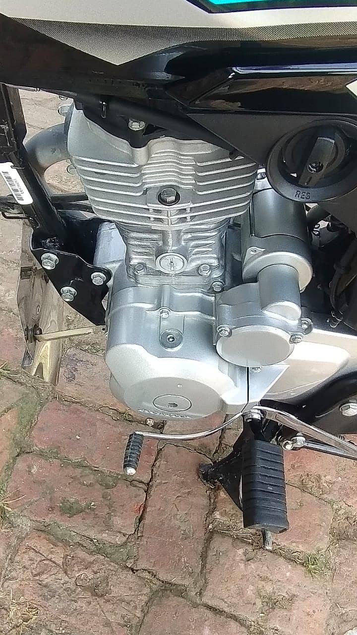 CB125F 5