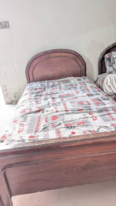2 single bed for sale without mattress